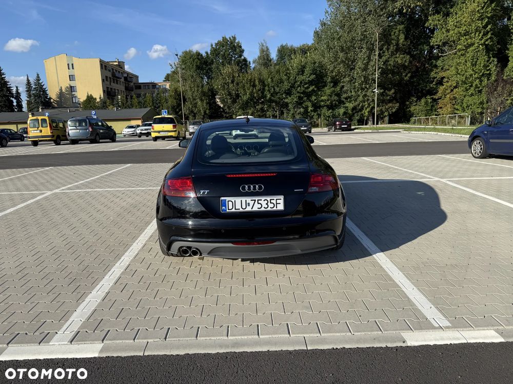 Audi TT Coupé 2.0 TDI Quattro - 23