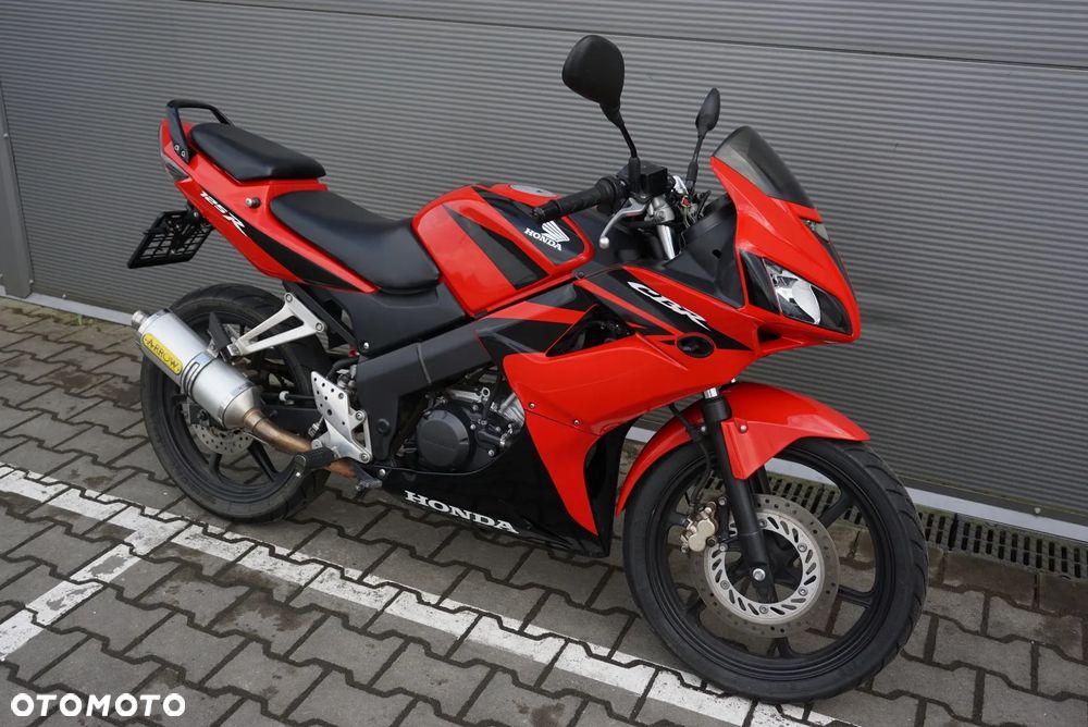 Honda CBR - 1