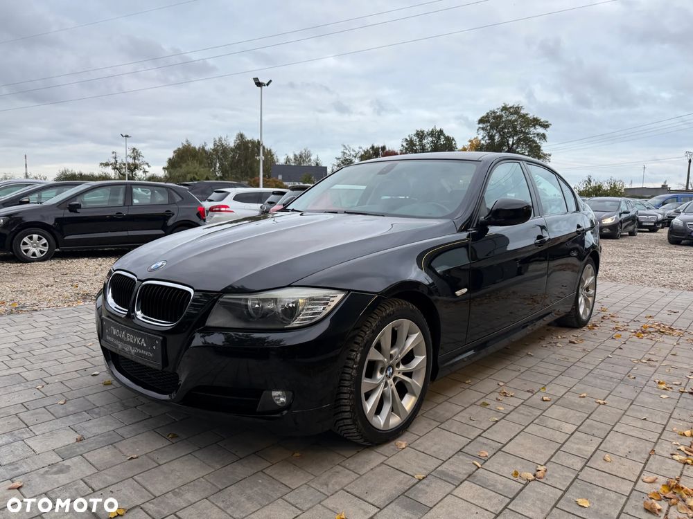 BMW Seria 3 318i - 2