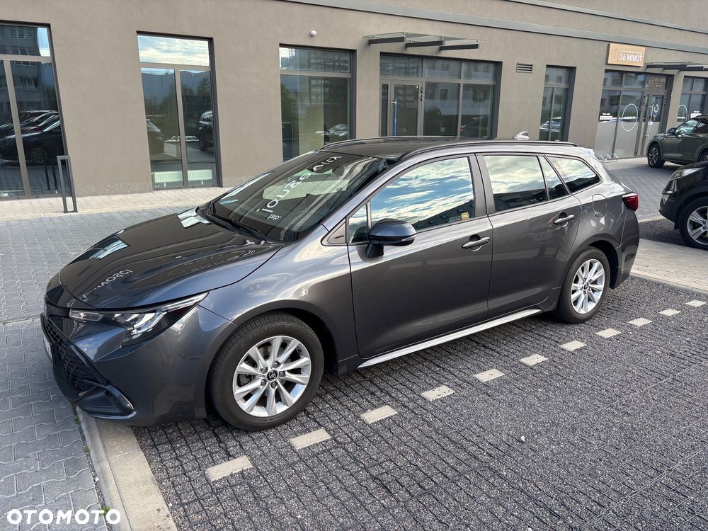 Toyota Corolla 1.8 Hybrid Comfort - 30