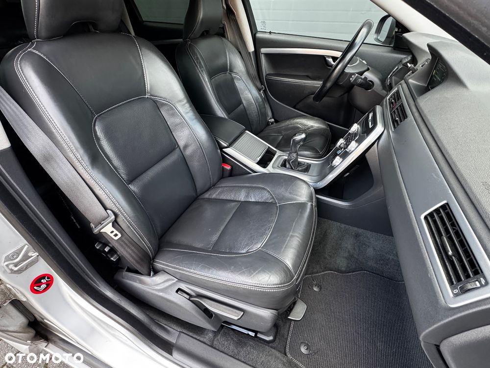 Volvo V70 D4 Summum - 18
