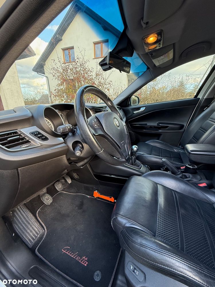 Alfa Romeo Giulietta 10-14 - 22