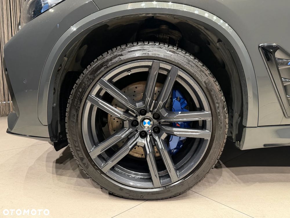 BMW X5 M Competition - 12
