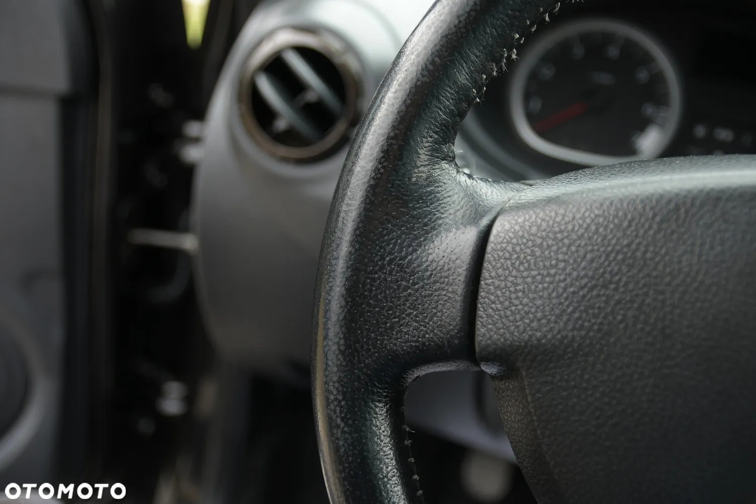 Dacia Duster 1.6 - 26