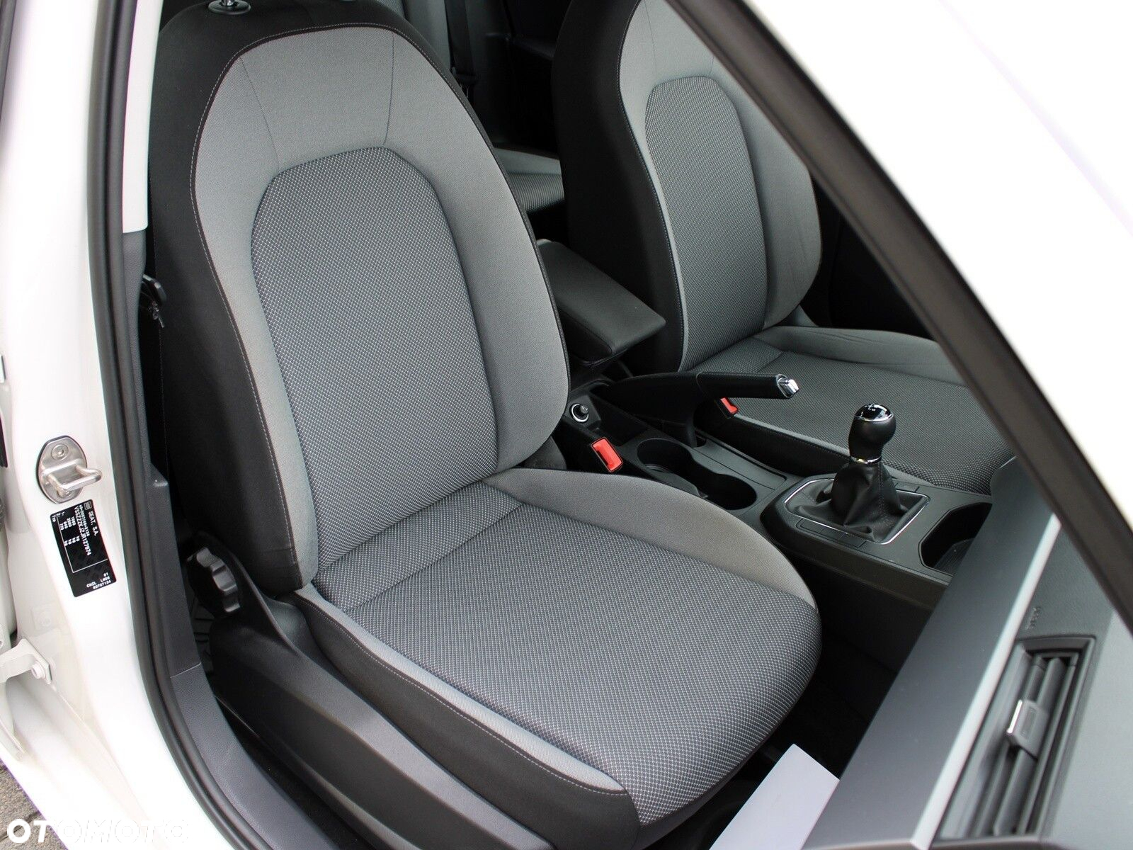 Seat Ibiza 1.0 TSI Style S&S - 16