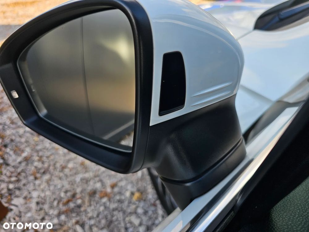 Volkswagen Tiguan 2.0 TDI BMT SCR Comfortline - 24