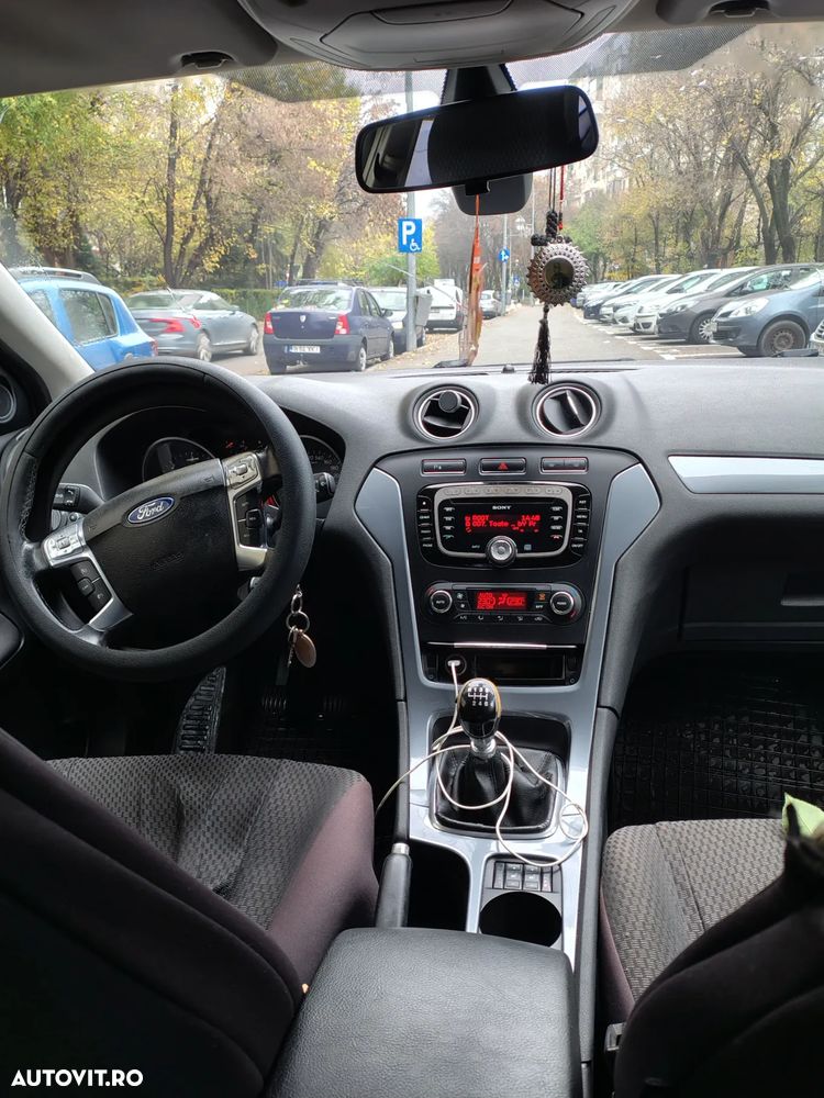 Ford Mondeo 1.6 TDCi Trend - 4