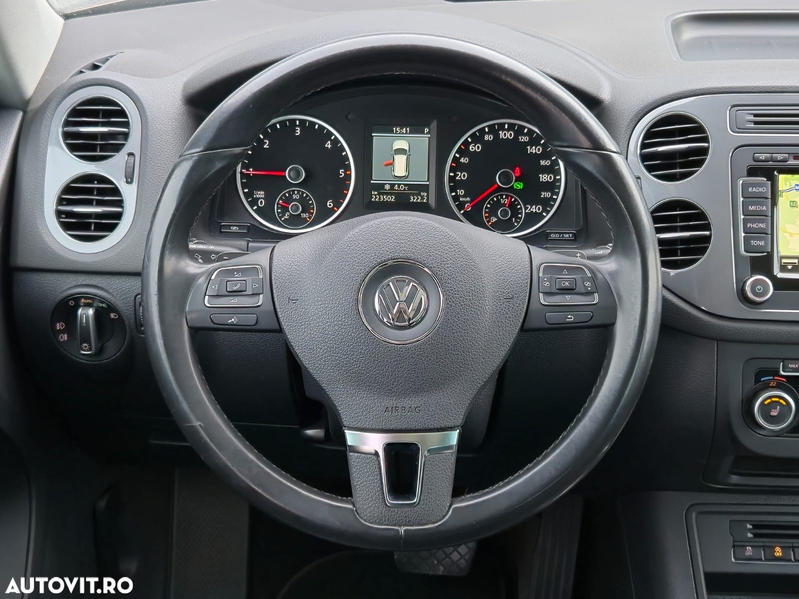 Volkswagen Tiguan 2.0 TDI DPF 4Motion BlueMotion Technology DSG Exclusive - 12