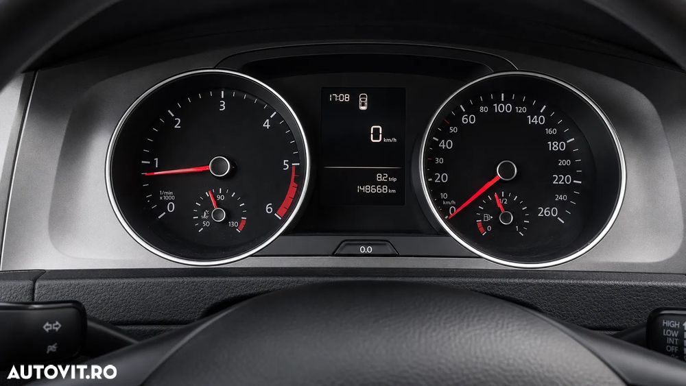 Volkswagen Golf 1.6 TDI DPF BMT Comfortline - 12