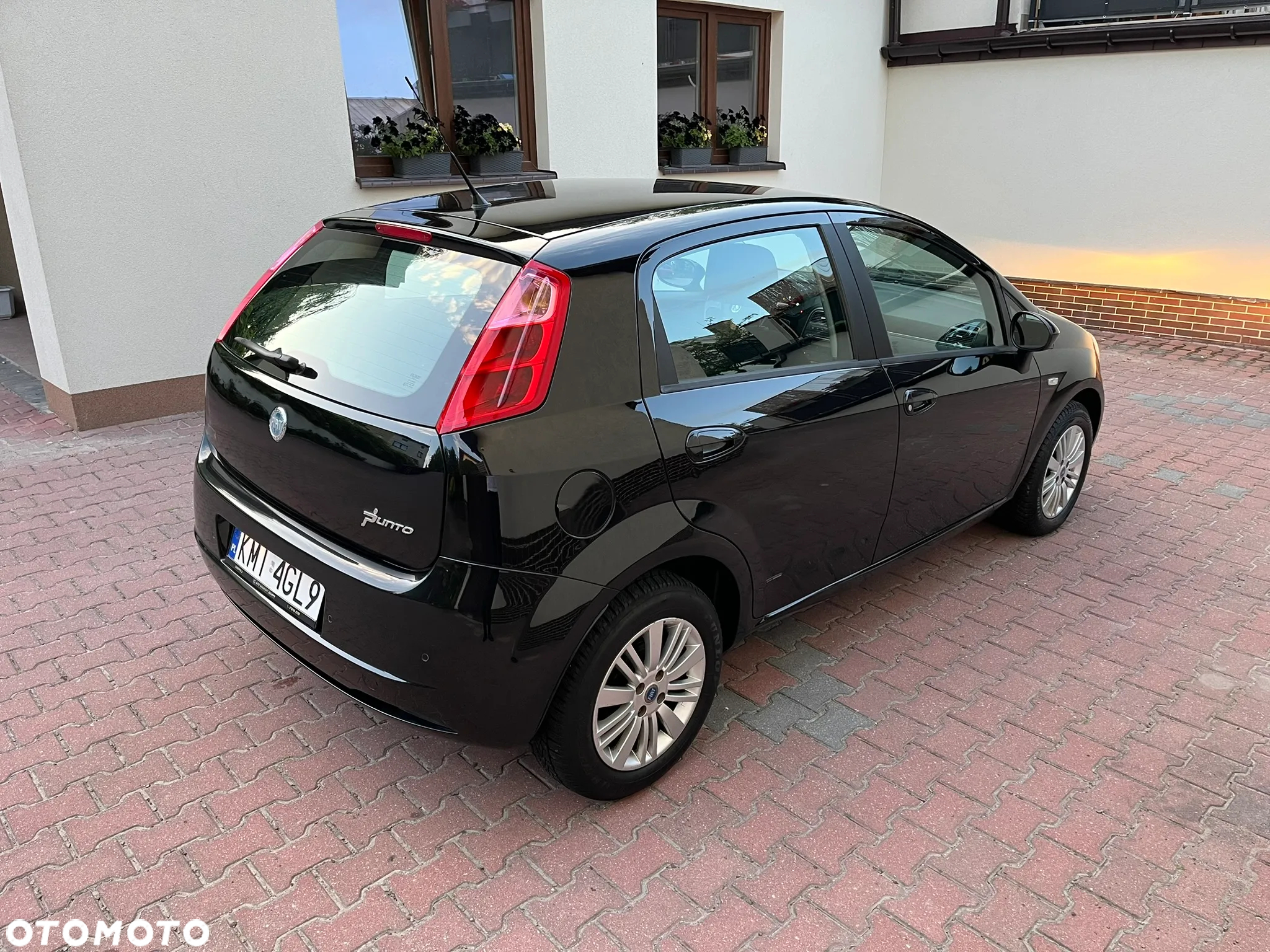 Fiat Grande Punto 1.4 16V Emotion - 6