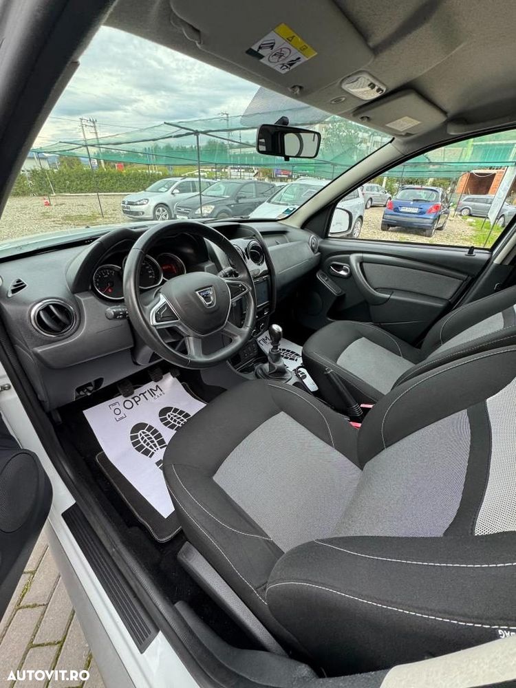 Dacia Duster 1.5 dCi 4x2 Laureate - 14