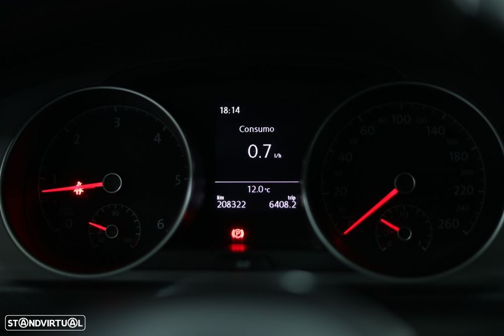 VW Golf 1.6 TDi Trendline - 9