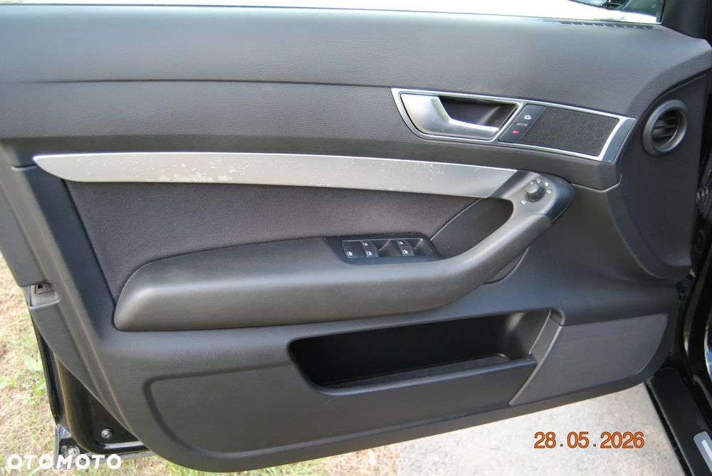 Audi A6 Limousine 2.4 - 23