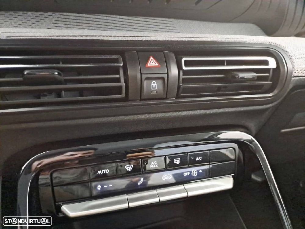 Citroën C3 1.2 PureTech Max - 23