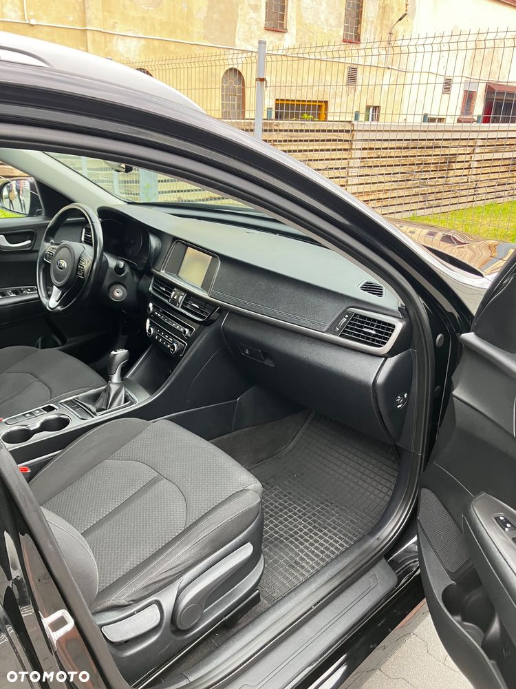 Kia Optima 1.7 CRDI M - 13