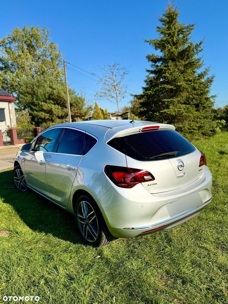 Opel Astra - 17