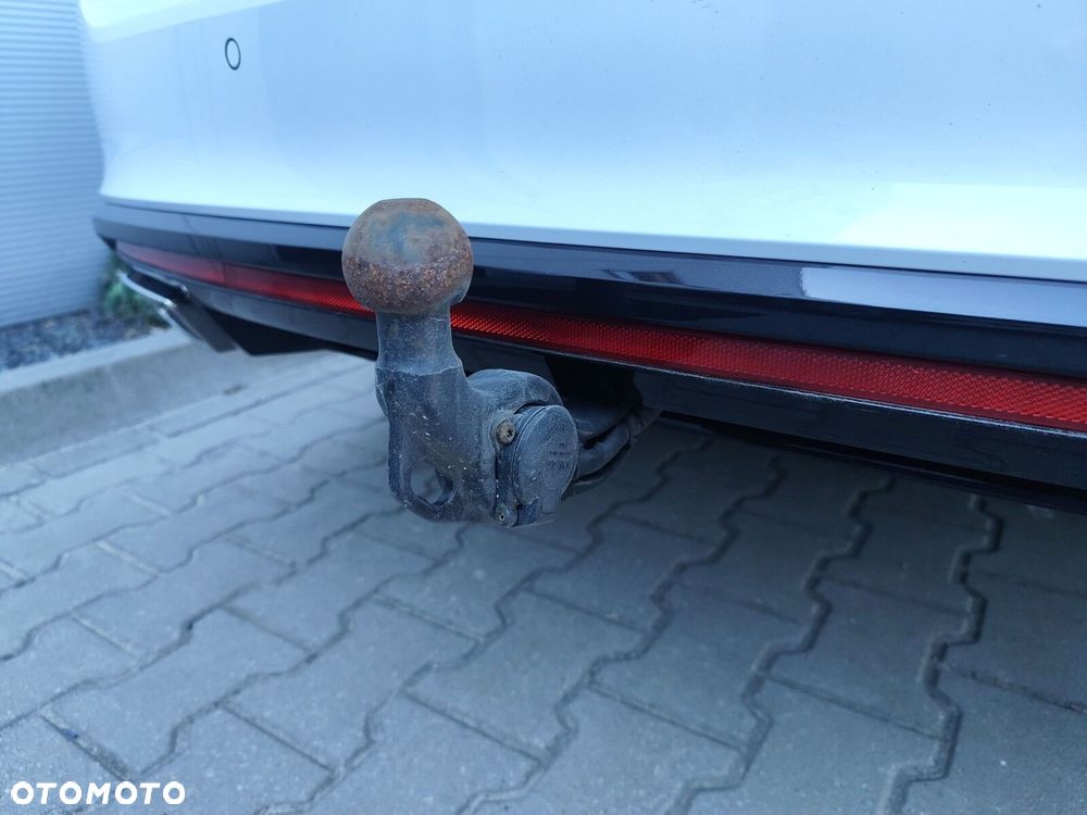 Skoda Octavia 2.0 TSI RS DSG - 21