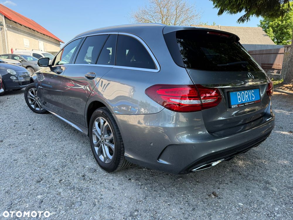 Mercedes-Benz Klasa C 220 d 4-Matic 9G-TRONIC - 10