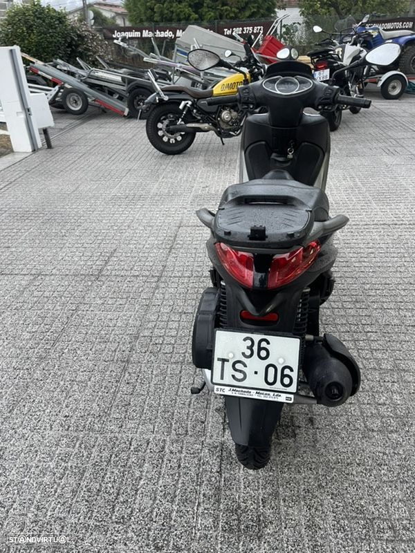 Piaggio Medley 125 Abs - 7