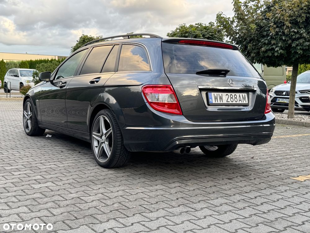 Mercedes-Benz Klasa C 200 CDI Elegance - 3