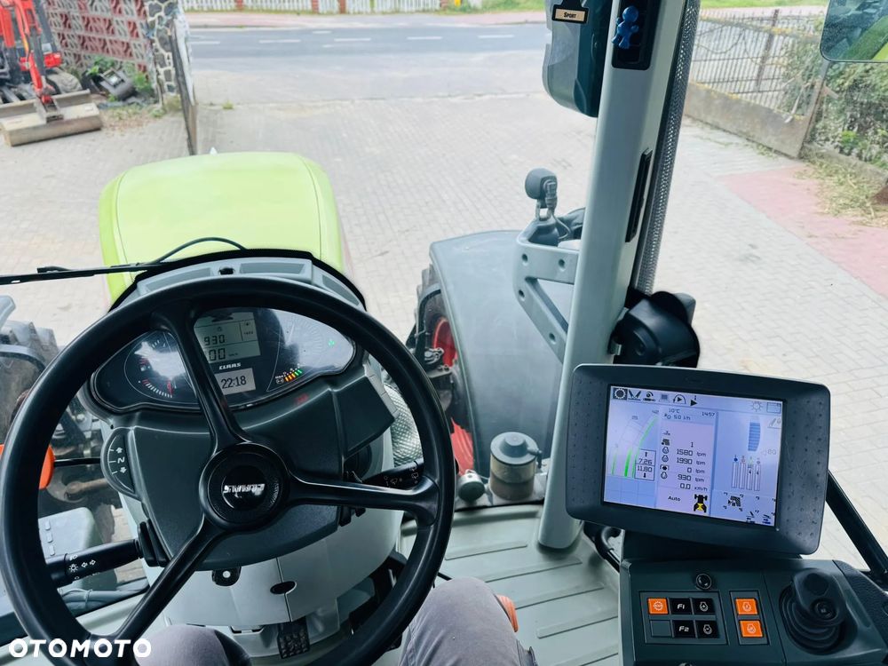 Claas Arion 650 - 10