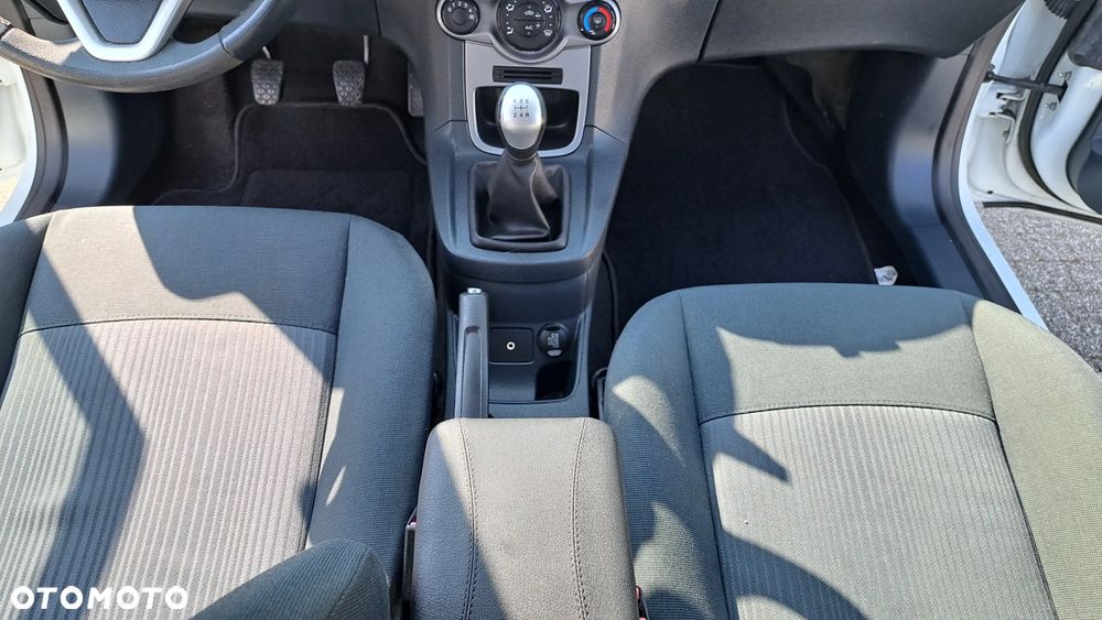 Ford Fiesta - 13