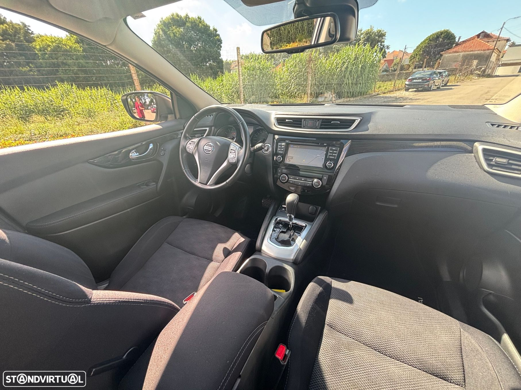 Nissan Qashqai 1.2 DIG-T 360 Xtronic - 27