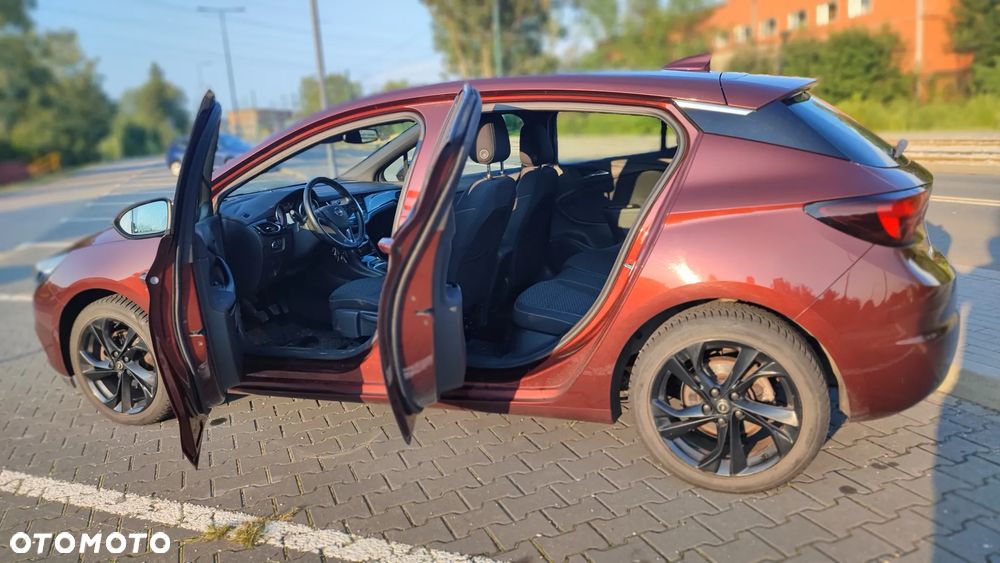 Opel Astra 1.4 T GPF Dynamic S&S - 14