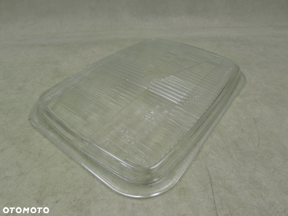 MERCEDES T2 O309 SZKLO KLOSZ LAMPY A0028266890 - 1