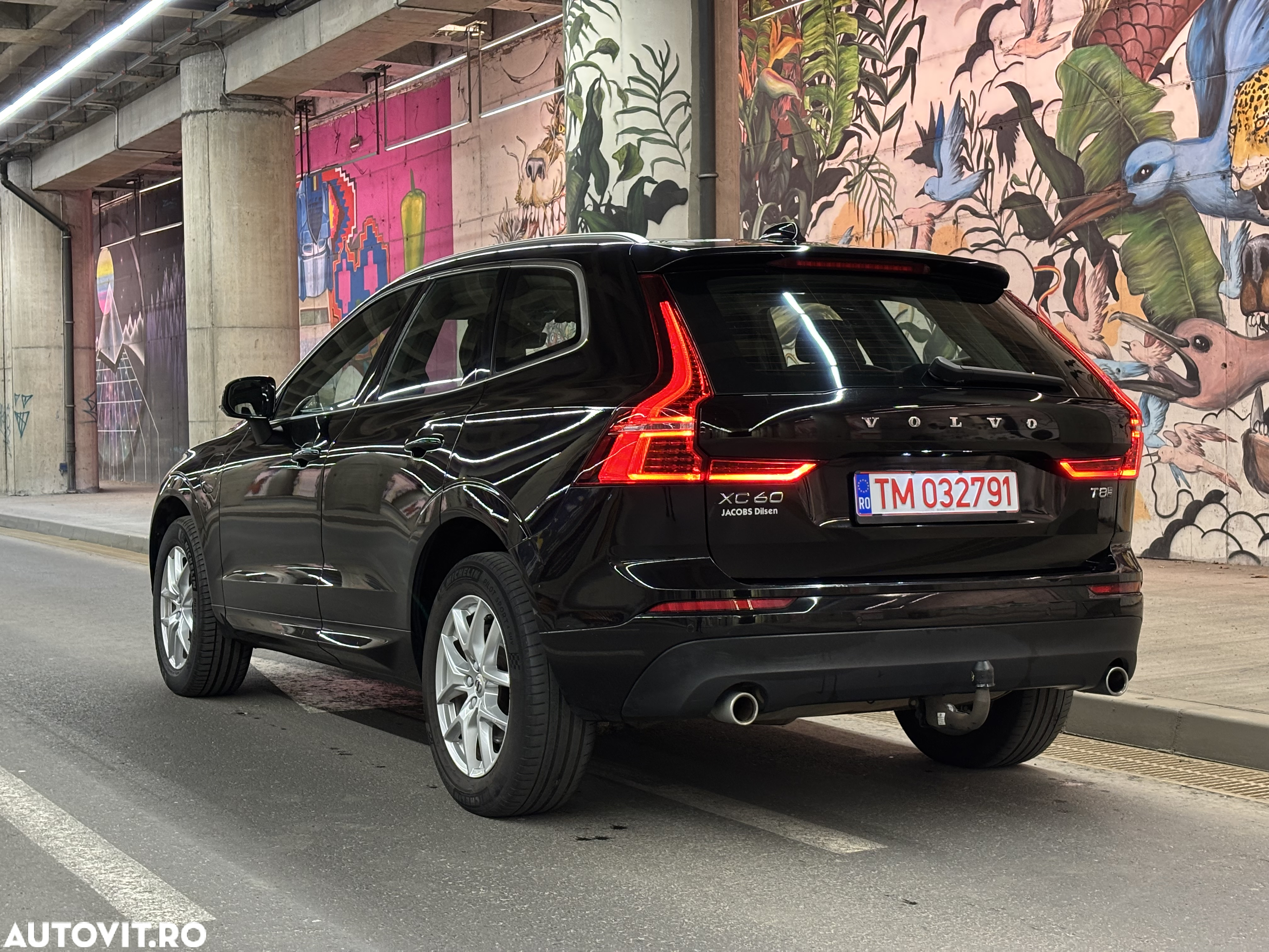 Volvo XC 60 - 4