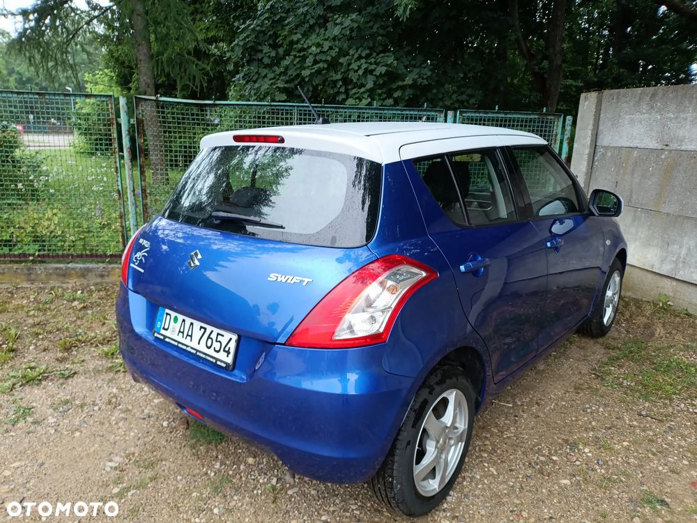 Suzuki Swift 1.2 30 Jahre - 11