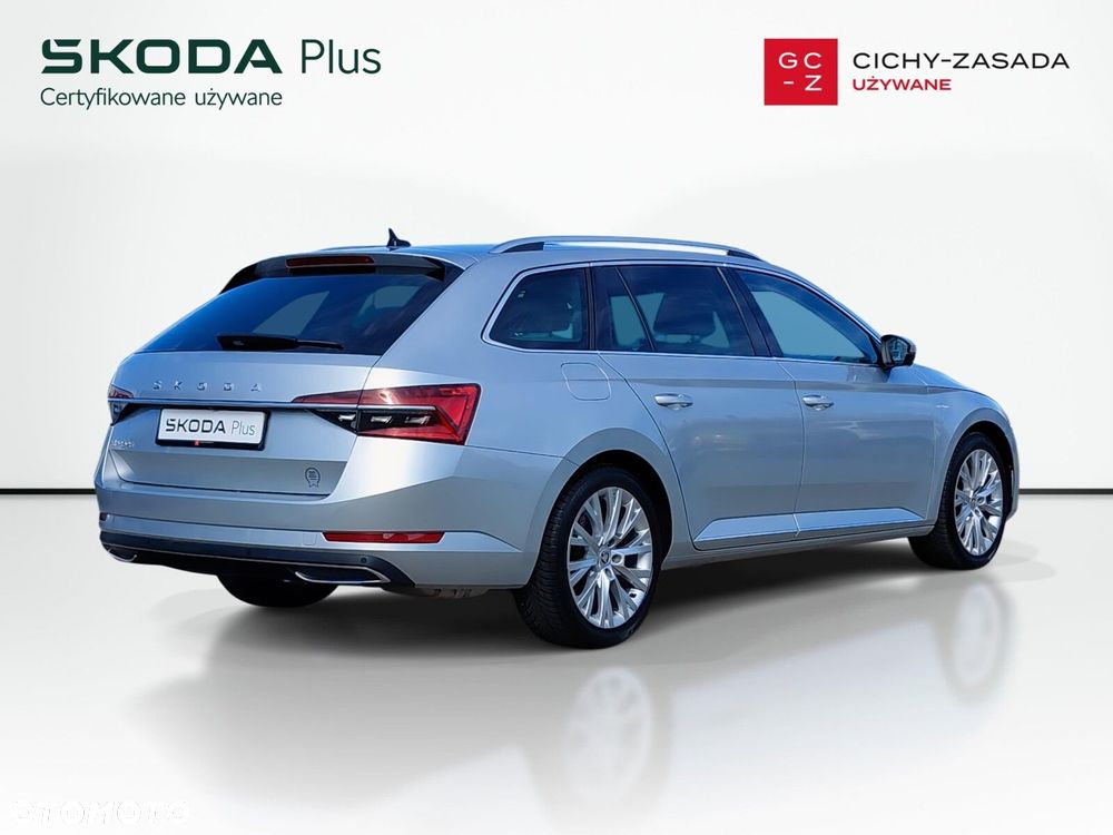 Skoda Superb 2.0 TSI L&K DSG - 6