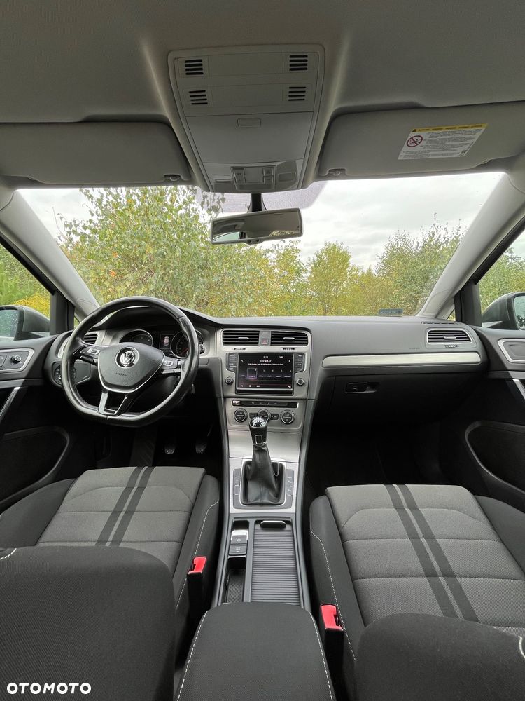 Volkswagen Golf 1.6 TDI BMT Comfortline - 16
