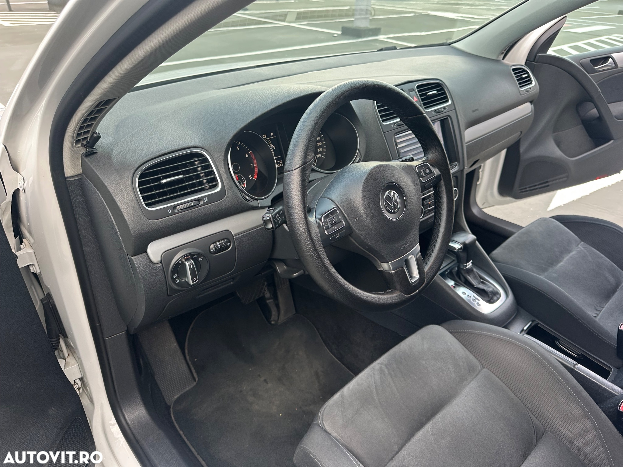 Volkswagen Golf 1.4 TSI DSG Highline - 26