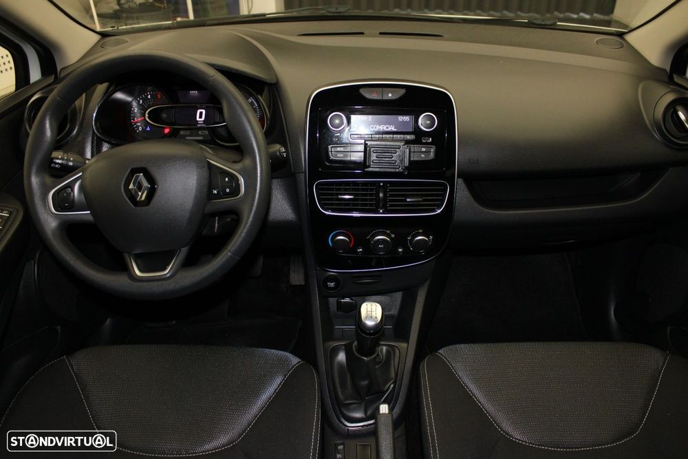Renault Clio 1.5 dCi Zen — fotografia 7
