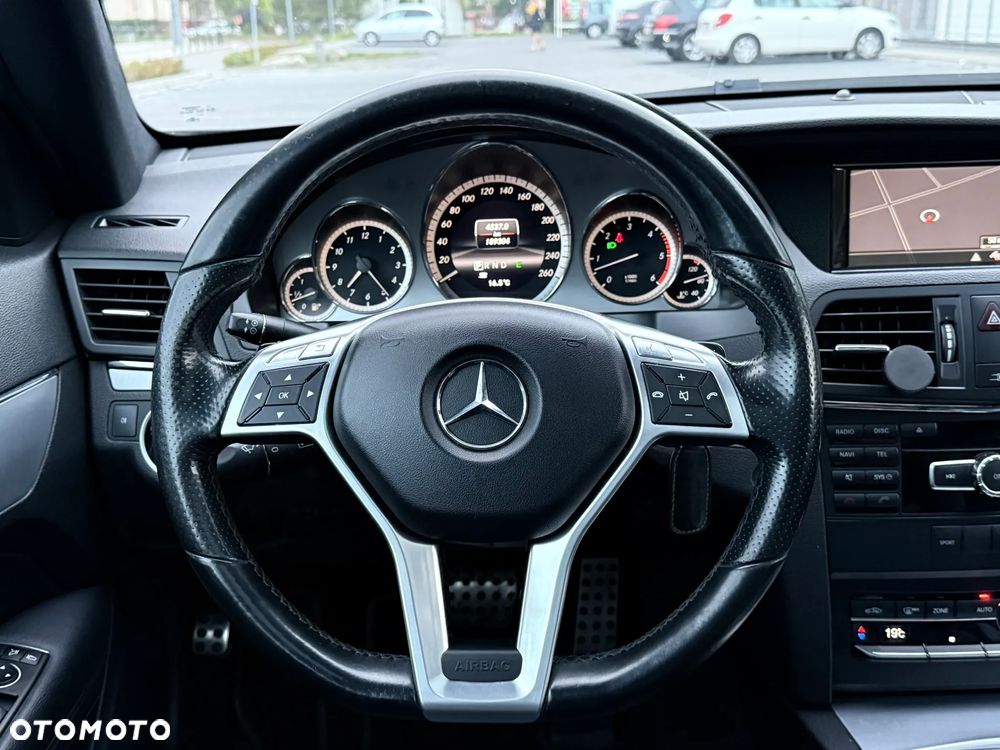 Mercedes-Benz Klasa E 350 CDI BlueEff - 23