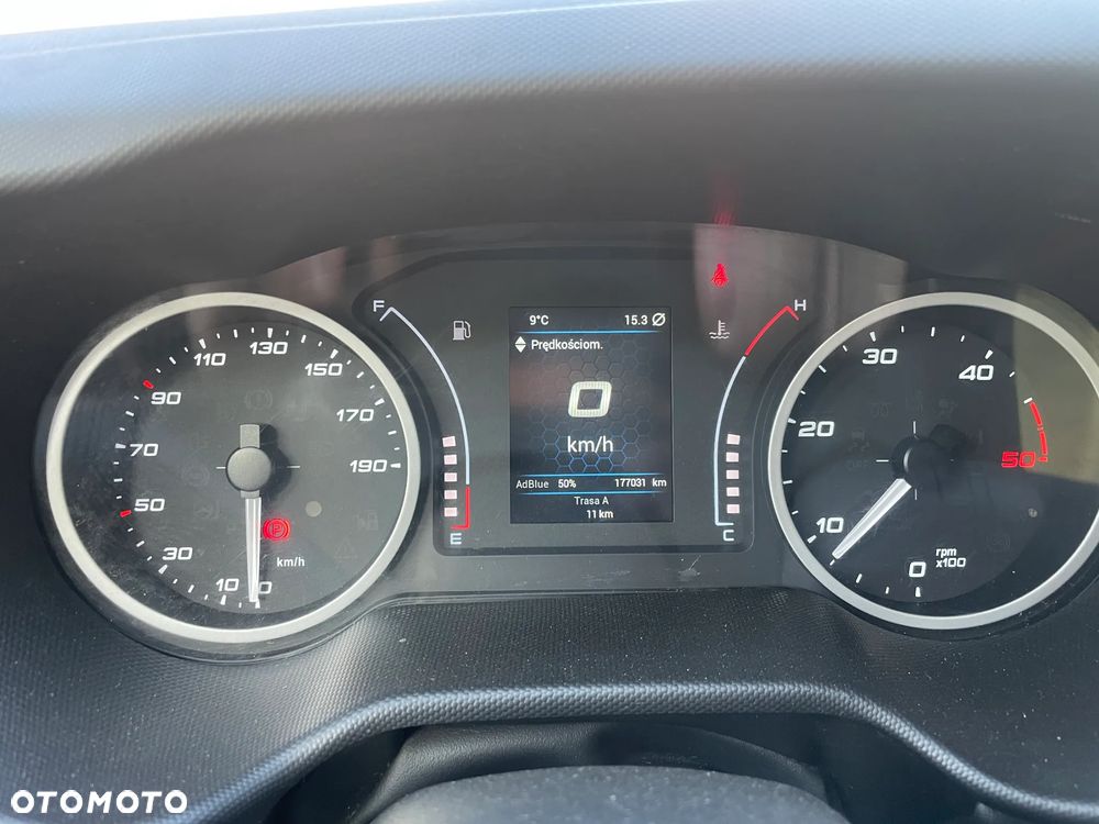 Iveco DAILY 35S18 3.0 180KM Salon Polska 2021 WINDA 90000 netto - 8