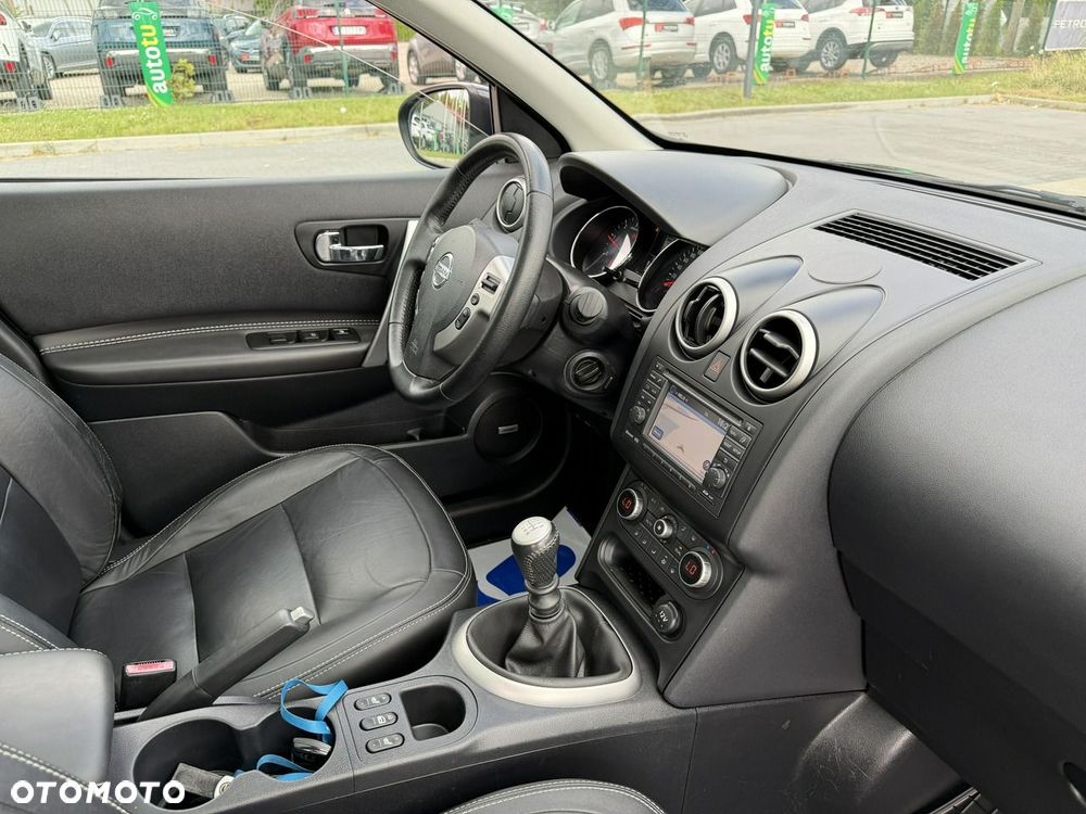 Nissan Qashqai - 35