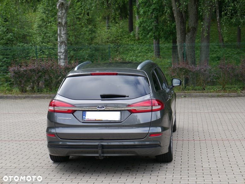 Ford Mondeo 2.0 Hybrid Titanium - 4