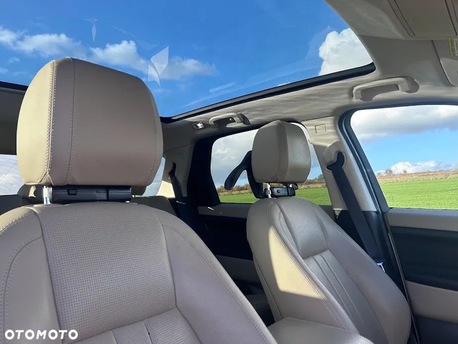 Land Rover Discovery Sport 2019 photo 5