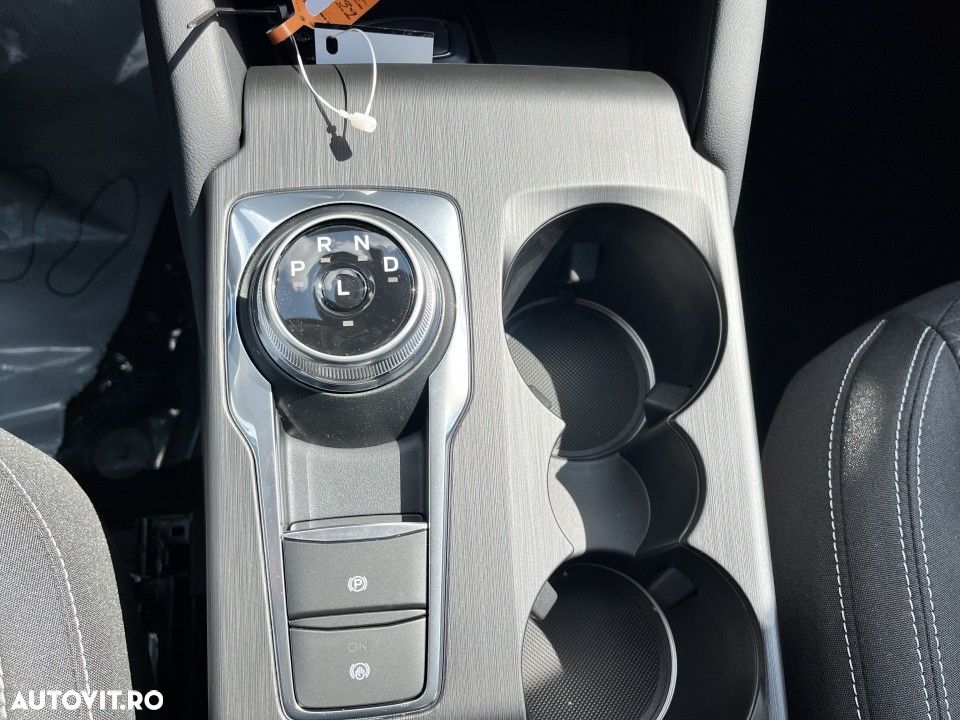 Ford Kuga - 16
