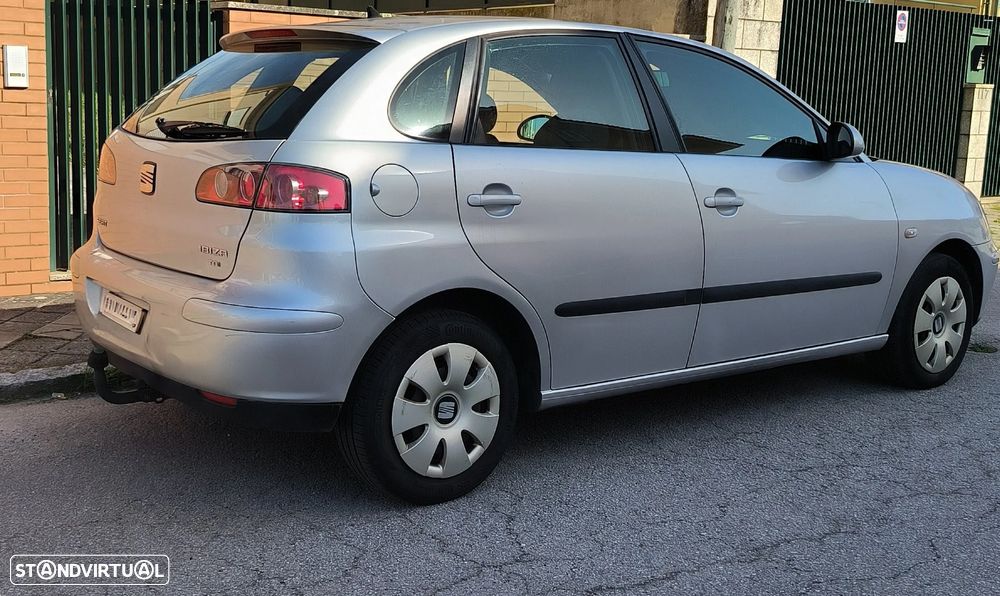 SEAT Ibiza 1.9 TDi Signo - 3