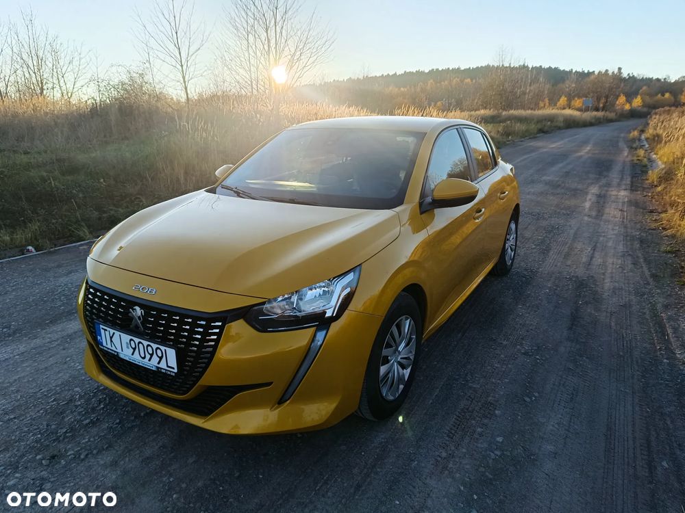 Peugeot 208 - 1