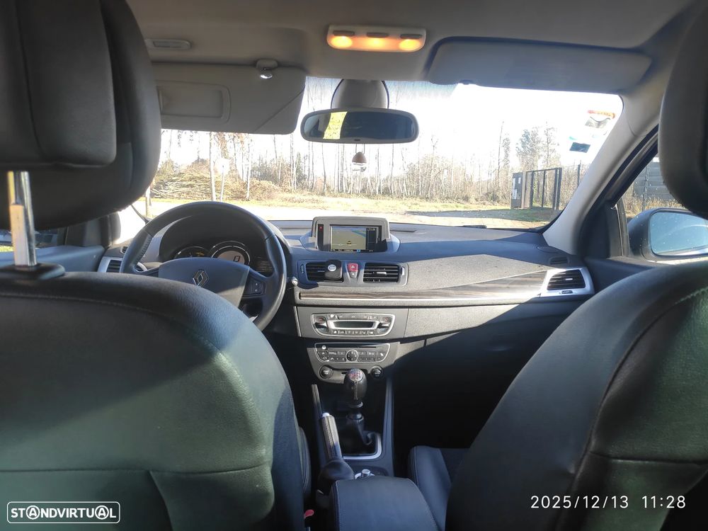 Renault Mégane 1.5 dCi Dynamique SS - 28