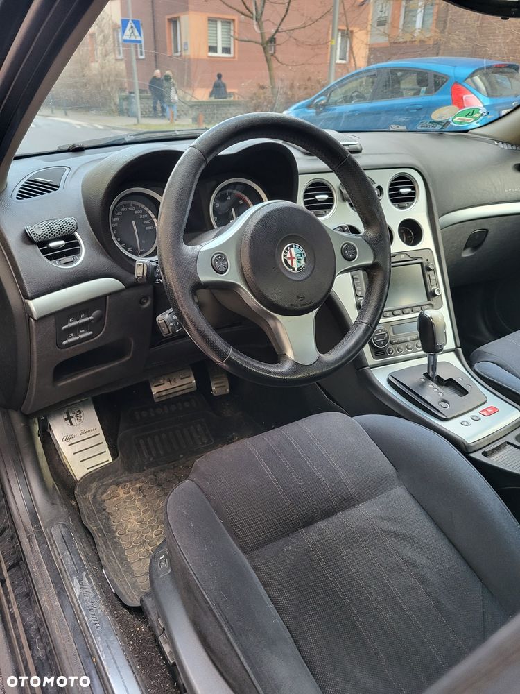 Alfa Romeo 159 - 2