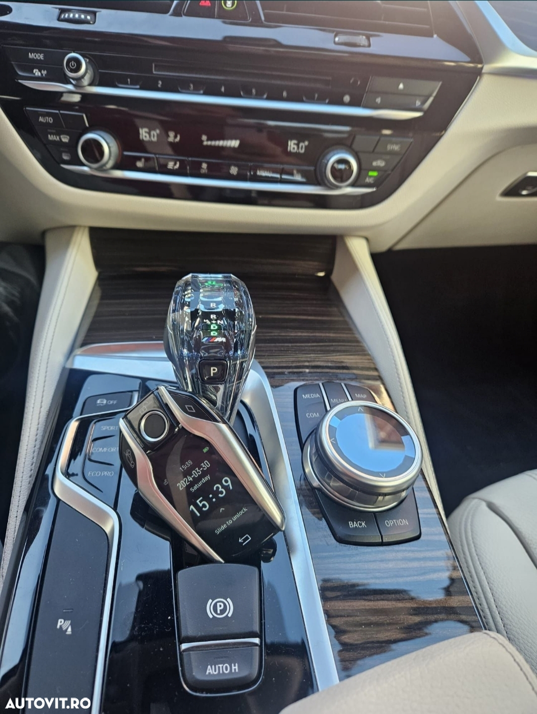 BMW Seria 5 520d AT - 8