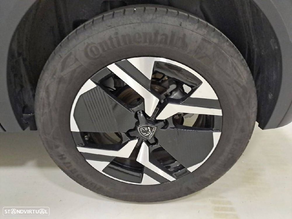 Peugeot 2008 1.2 Hybrid Allure e-DCS6 - 11