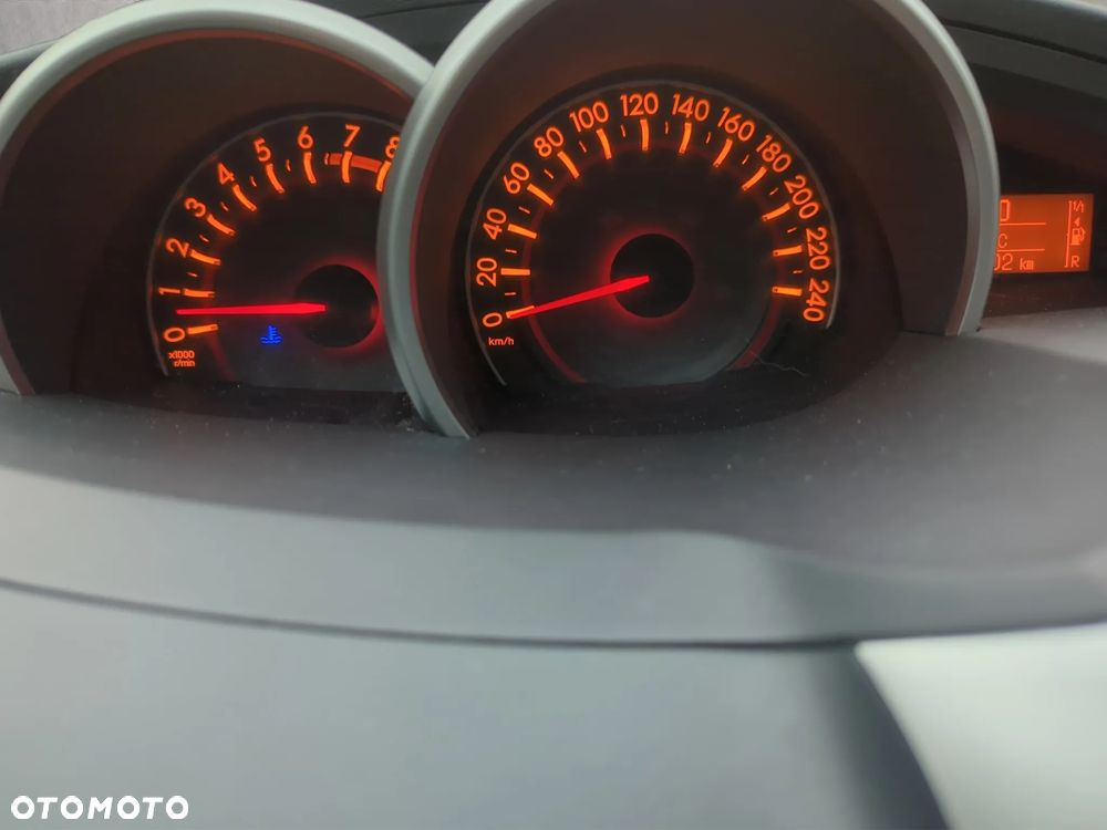 Toyota Verso 1.8 5-Sitzer Executive - 11
