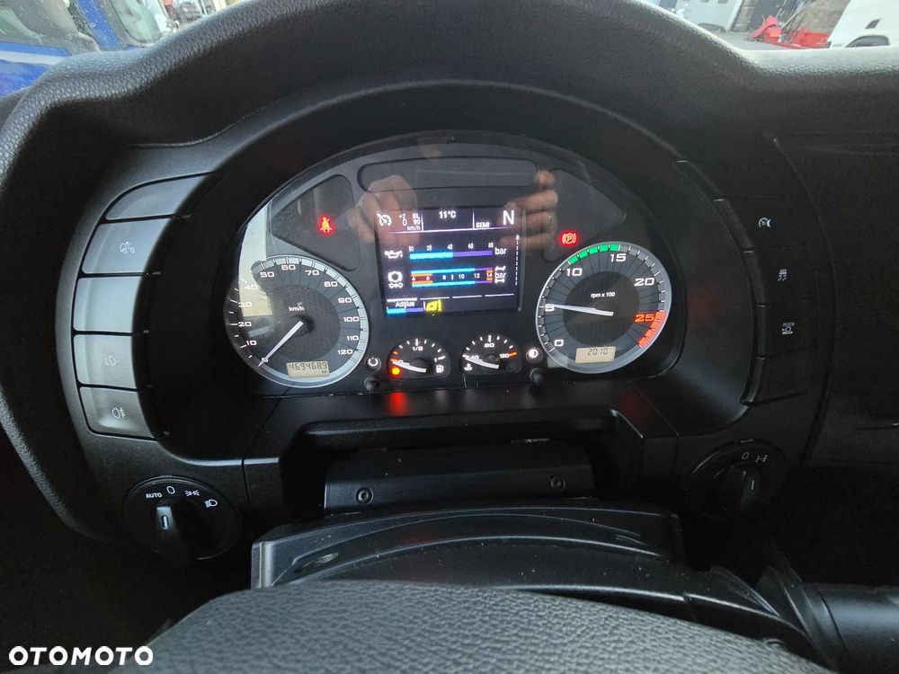 Iveco S-WAY 480 KM standard retarder - 25