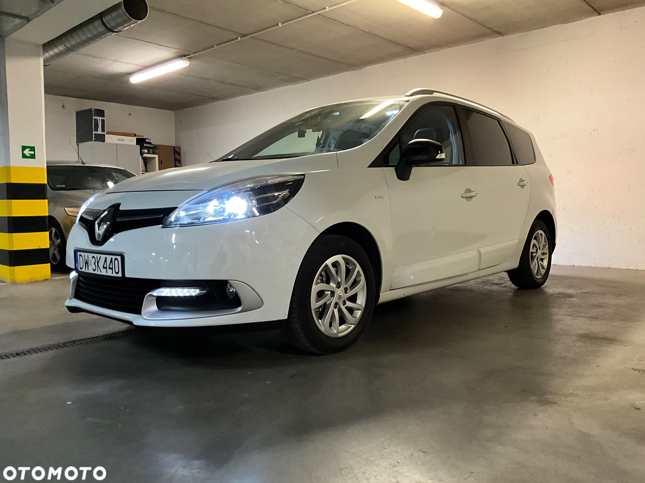Renault Scenic 1.5 dCi Limited - 39
